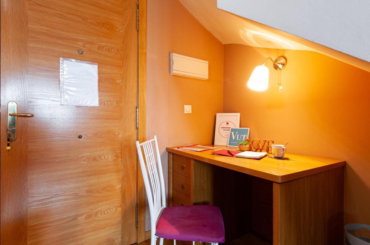 Duplex 21, Alojamiento Cerca De La Playa Con Wifi 기욘 외부 사진